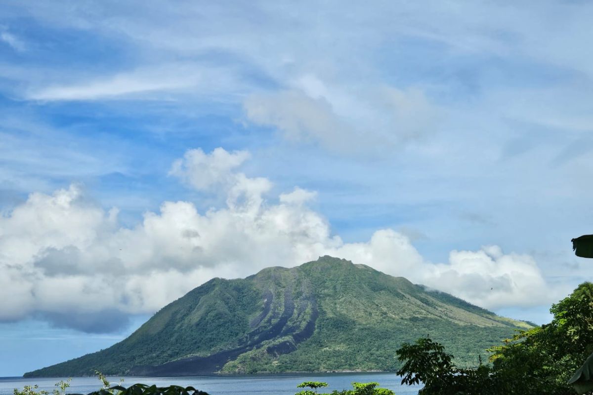 Badan Geologi Catat 22 Kali Gempa Vulkanik di Gunung Ruang, Aktivitas Masih Waspada