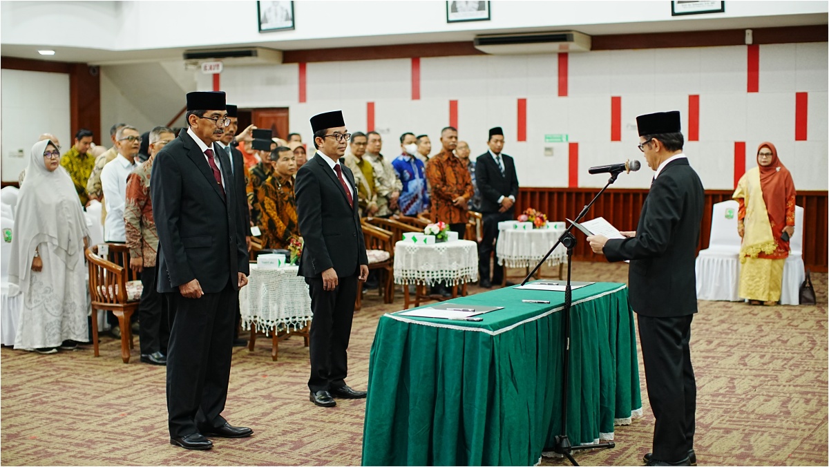 Rektor Unand Tantang Dekan Fakultas Tingkatkan Internasionalisasi untuk Wujudkan World Class University