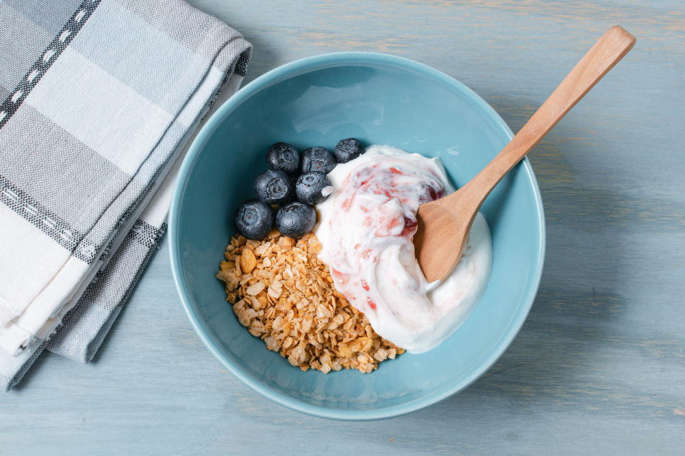 Dry yogurt