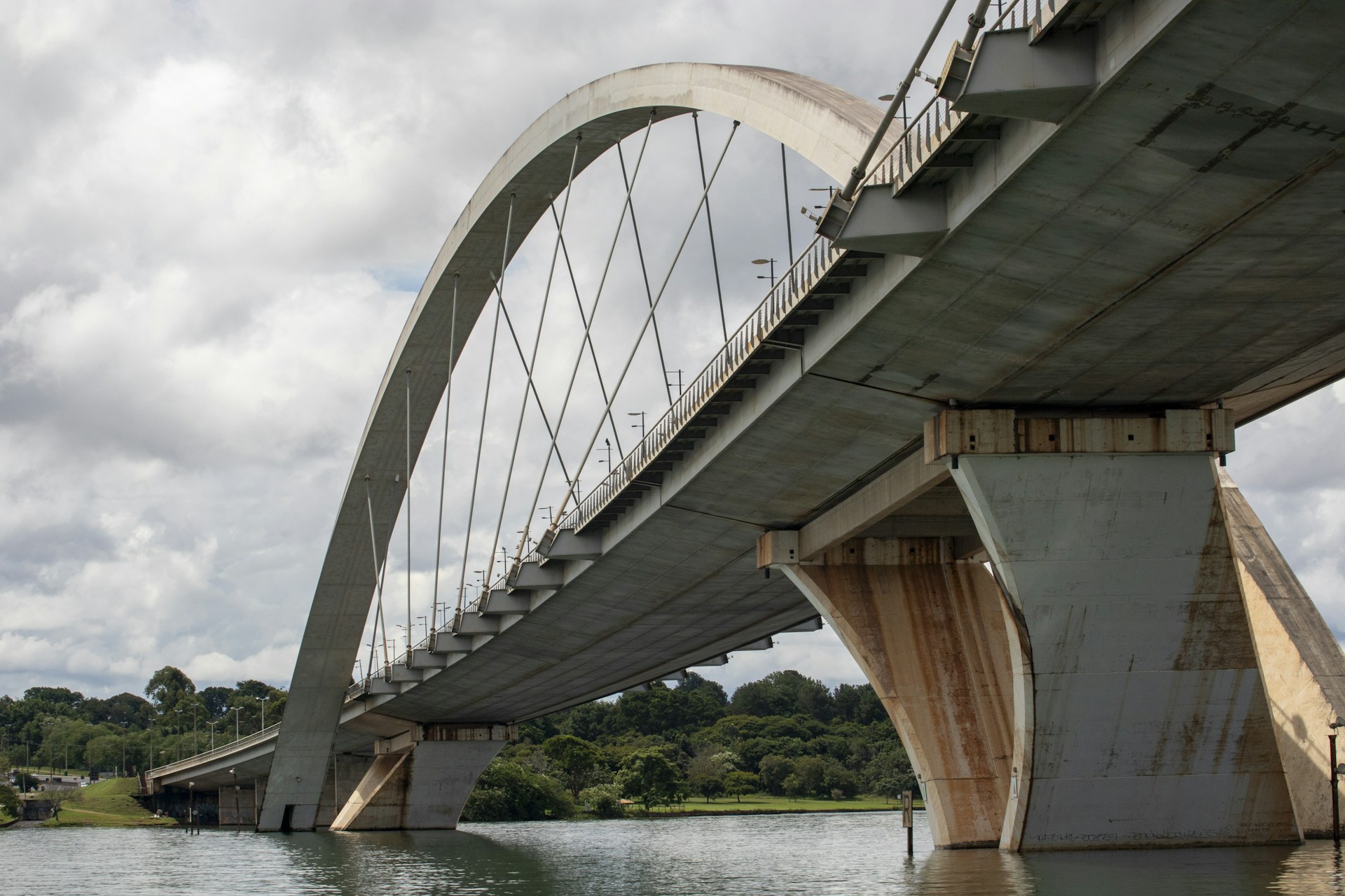 jembatan beton