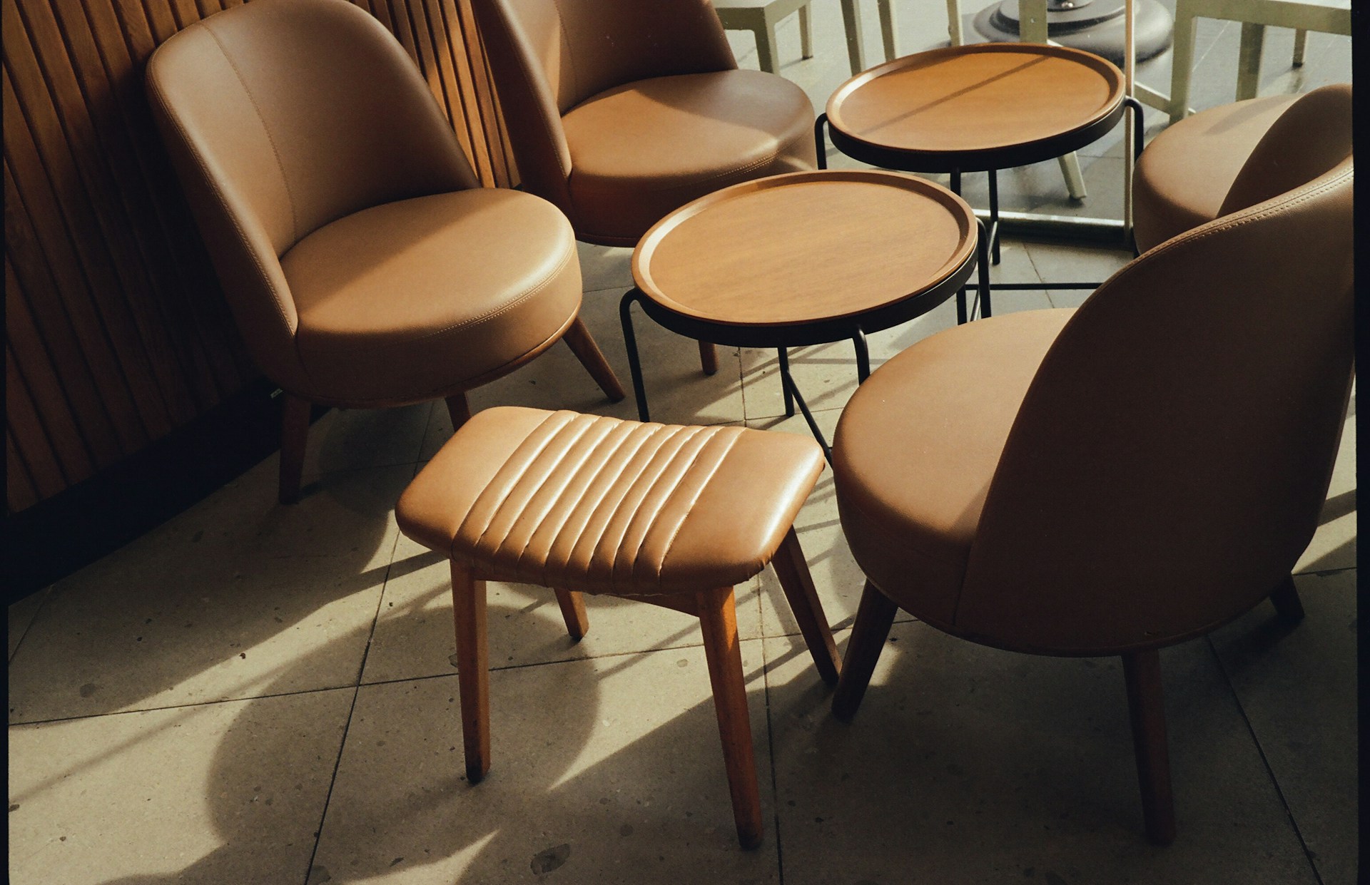 Sofa kayu