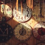 Jam dinding vintage