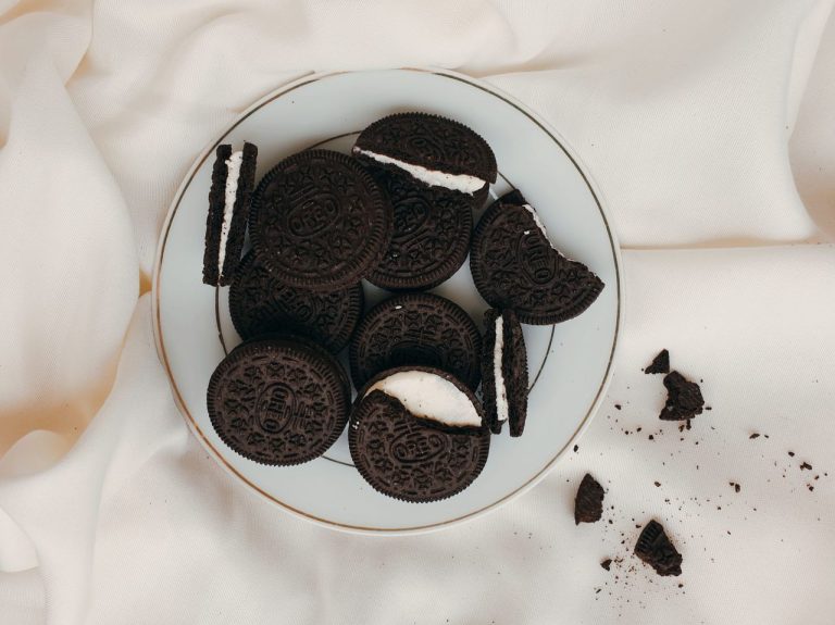 Black cookies